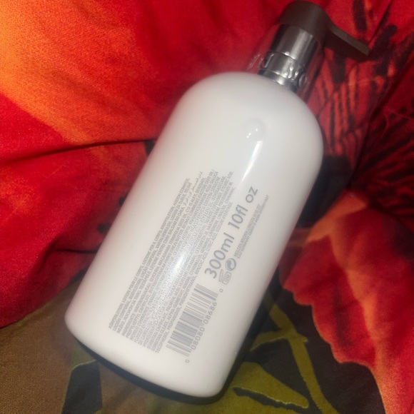 Molton Brown Skincare New Molton Brown London Rosa Absolute Body